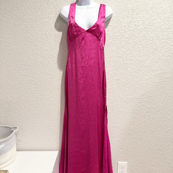 princess polly | lynsey fuchia silky summer leg slit midi dress sz 4 - Picture 2 of 10